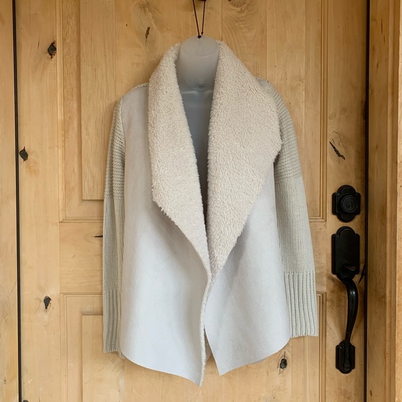 Chelsea & Theodore Sweaters - NWT Chelsea & Theodore Open Knit Cardigan Sweater